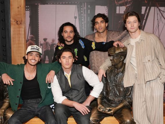 How to Dress Like the Boys From Off Campus